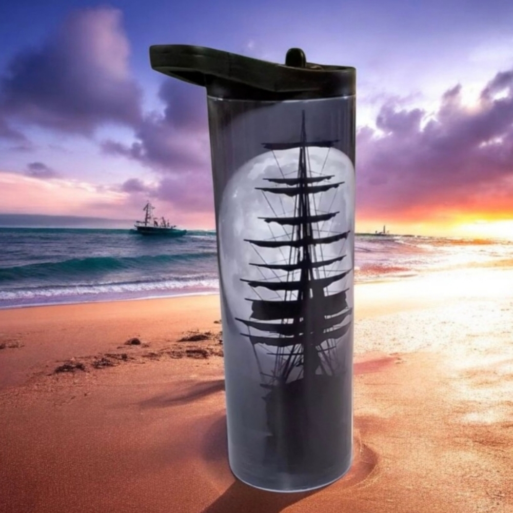 Pirate Ship in Moonlight 20oz Tumbler with duo lids 🎉sale